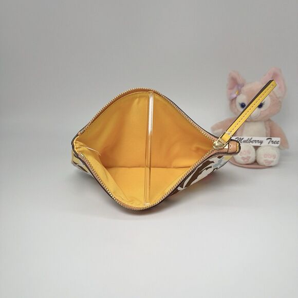 Tory Burch 81124 Floral Reverie Print Canvas Pouch  Clutch Wallet Zip Tassel $98 - Picture 5 of 10